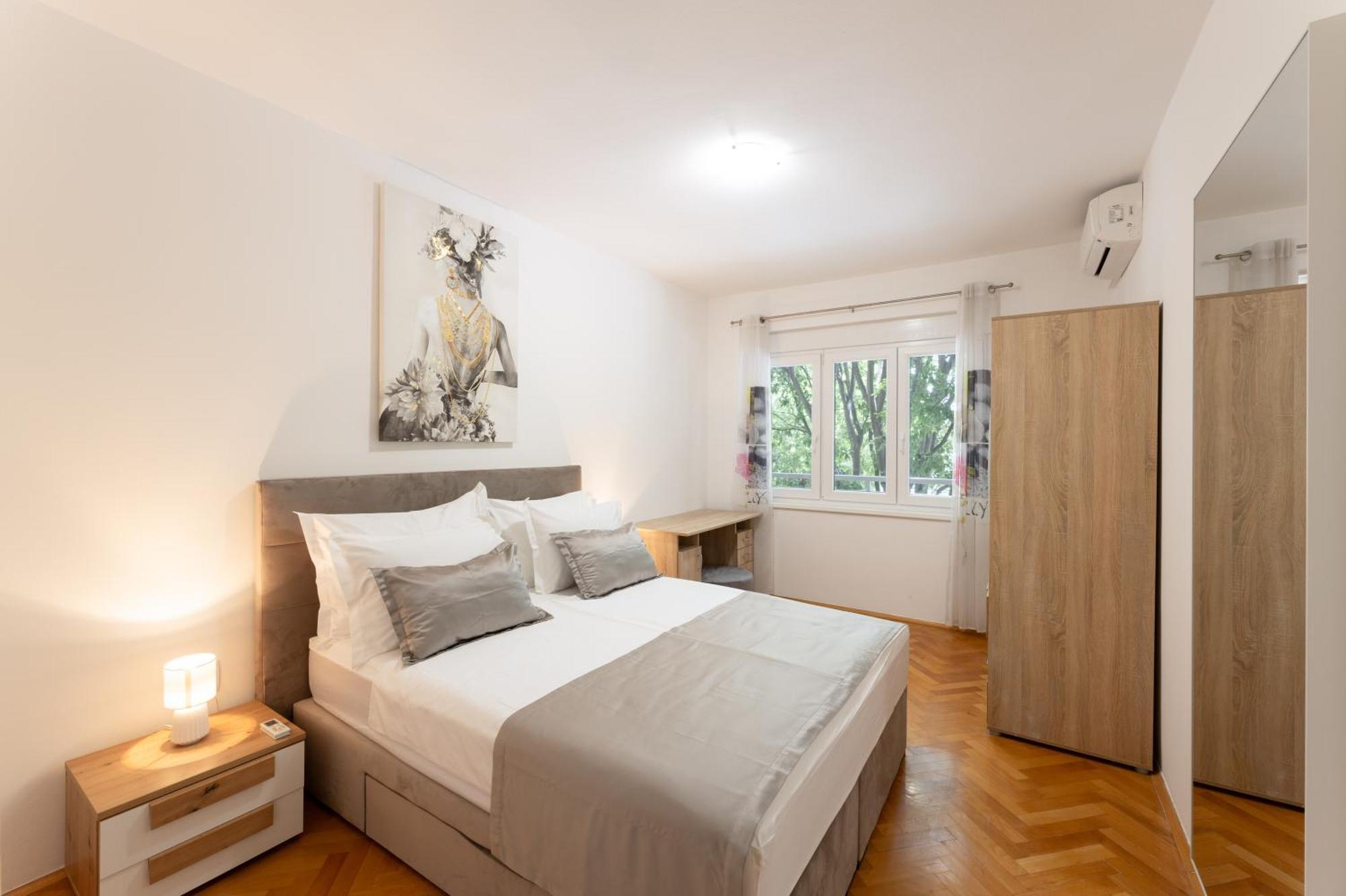 Apartment Central To Beach & Old Town Split Zewnętrze zdjęcie